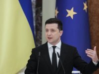 Ukrayna Devlet Başkanı Zelenskiy, Genelkurmay Başkanı Khomçak’ı Görevden Aldı