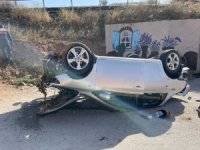 Otomobilin Dik Taklalar Attığı Korkunç Kaza Kamerada