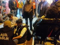 Motosiklet Yayaya Çarptı: 2 Yaralı