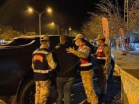 Sahte Yüzbaşıyı Gerçek Yüzbaşı Yakaladı