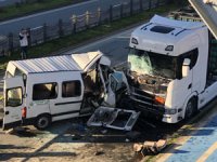 Rize'deki 1 Ölü, 13 Yaralılı Kaza Güvenlik Kamerasında