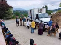 Mobil Sağlık Aracı, Vatandaşlara Kapıda Hizmet Veriyor