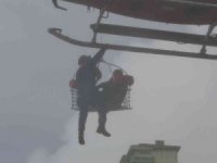 Selde Mahsur Kalan Bedensel Engelli Vatandaş Helikopterle Kurtarıldı