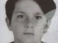 Silahla Oynarken Kardeşini Vurdu