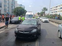 Silifke’de Otomobil Motosiklete Çarptı: 2 Yaralı
