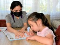 Down Sendromlu Çocuklara Evde Eğitim