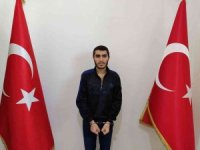 Mi̇t’in Suriye’nin Kuzeyindeki Afrin-azez Kara Yolu Üzerinde Düzenlediği Operasyonda, Pkk/pyd’li Teröristler Ozan Tunç, Mehmet Kaykır Ve Ferhad Edemen Yakalandı.