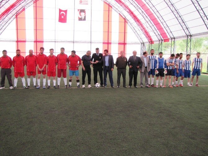 kaymakamlik hali saha futbol turnuvasi basladi