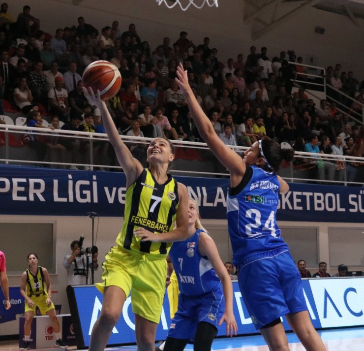 Hatay Buyuksehir Belediyespor Onde Gidiyor