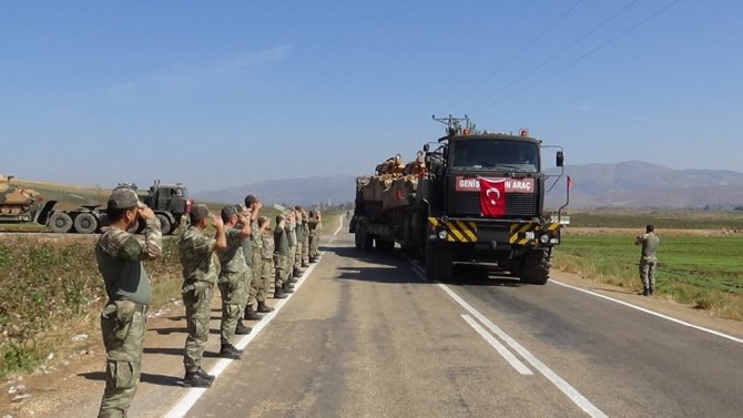 Komandolar Silah Arkadaslarini Sinir Birliklerine Ugurladi