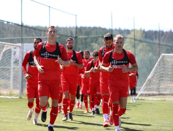 Sivasspor Yeni Sezon Hazırlıklarını Sürdürdü