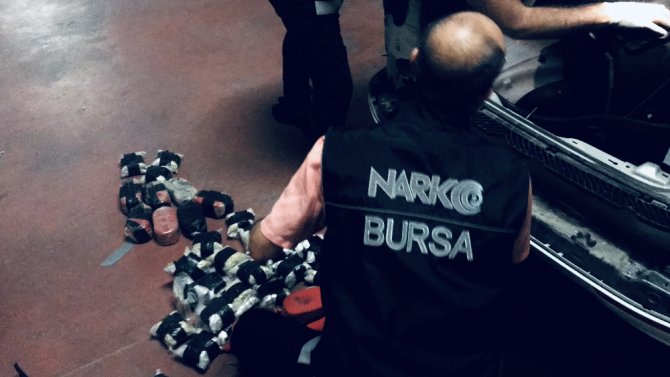Bursa’da Yapılan Operasyonda Yüklü Miktar Uyuşturucu Ele Geçilirdi
