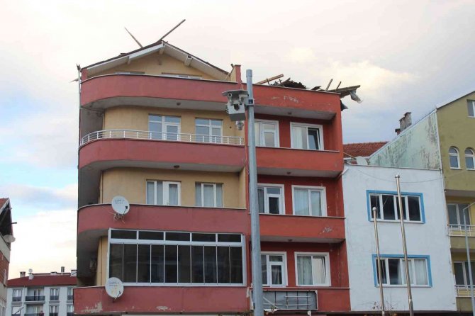 Sinop’ta Fırtına Kabusu: Öğrenciler Ölümden Döndü