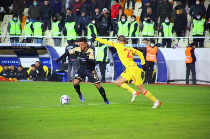 Süper Toto Süper Lig: Yeni Malatyaspor: 1 - Göztepe: 2 (Maç Sonucu)