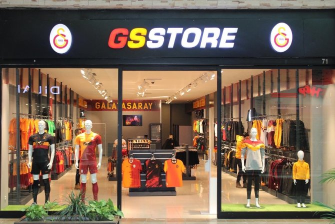Gs Store Bölgenin En Büyük Mağazasını Highway’e Açtı