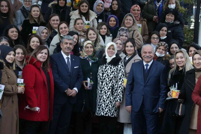 Başkan Alim Işık: "Kadın Çalışanlarımızdan Hiç Bir Sıkıntı Yaşamadık"