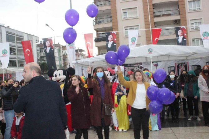 Ödemiş’te İlk Kez Mimoza Kadın Festivali Düzenlendi