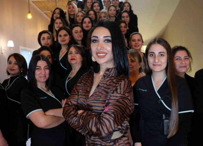 3 Kişiyle Başladığı Güzellik Merkezinde Şimdi 253 Kadına İstihdam Sağlıyor