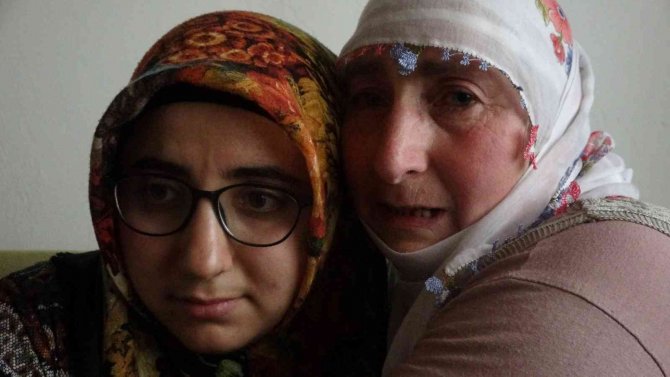 Cumhurbaşkanı Erdoğan, 23 Yerinden Bıçaklanan Kadınla Telefonla Görüştü