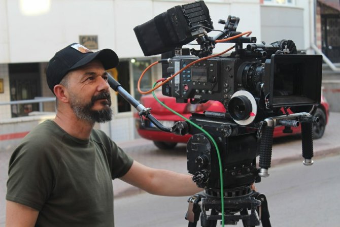 Zonguldaklı Yönetmen Komedi Filmi Çekecek