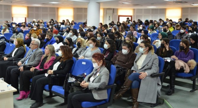 Dpü’de “Türk Medeni Kanunu Ve Kadın Hakları” Konulu Konferans