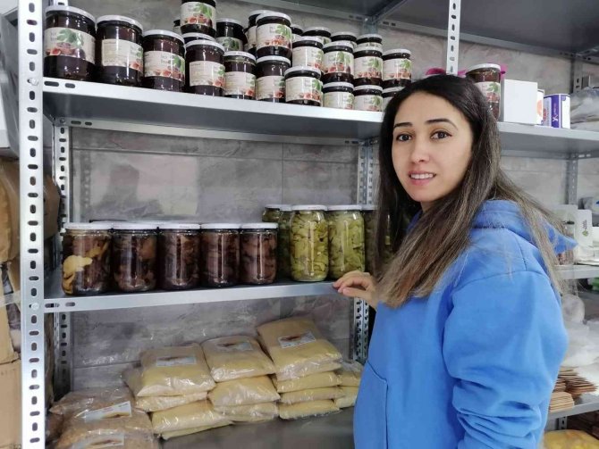 Giresunlu Kadın Girişimci Köyünde Atölye Kurdu, Organik Ürünlerini Türkiye Ve Dünyanın Her Yerine Ulaştırıyor