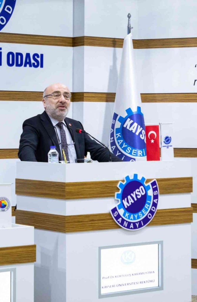 Rektör Karamustafa, Finlandiya İ̇ş Forumu Toplantısında Kayseri’yi Ve Kayseri Üniversitesi’ni Anlattı