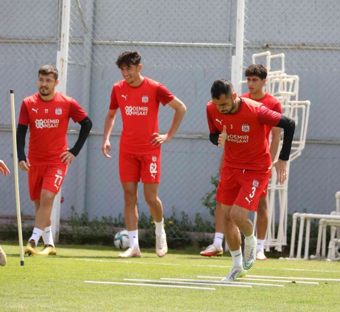 Sivasspor, Rizespor Maçı Hazırlıklarını Sürdürdü