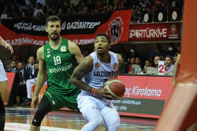 Ing Basketbol Süper Ligi Play-off: Gaziantep Basketbol: 82 - Darüşşafaka: 85
