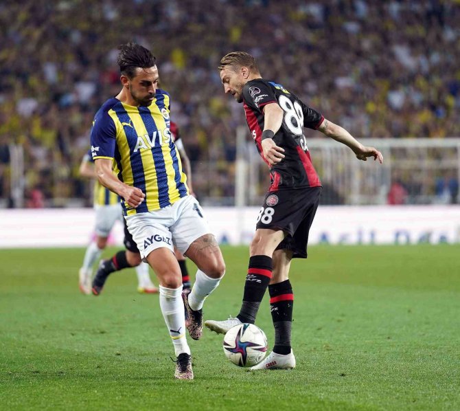 Spor Toto Süper Lig: Fenerbahçe: 0 - Fatih Karagümrük: 0 (Maç Sonucu)