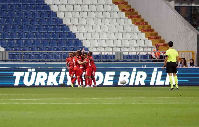 Spor Toto Süper Lig: Kasımpaşa: 2 - Ft Antalyaspor: 4 (Maç Sonucu)