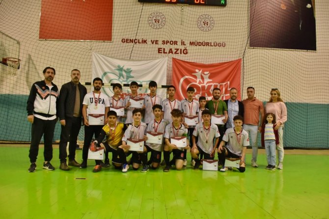 Futsalda Yarı Final Bileti Alan Takımlar Belli Oldu