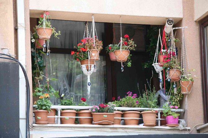 Eskişehir’in Balkonları Çiçek Açtı