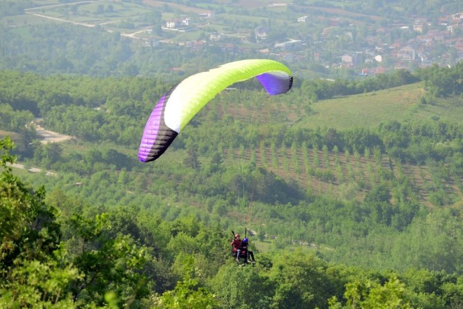 Türkiye Yamaç Paraşütü Hedef Şampiyonası İ̇negöl’de Yapılacak