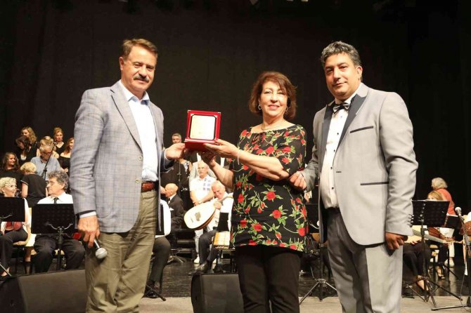 Atakum Belediyesi Türk Sanat Müziği Korosu’ndan Bahar Konseri