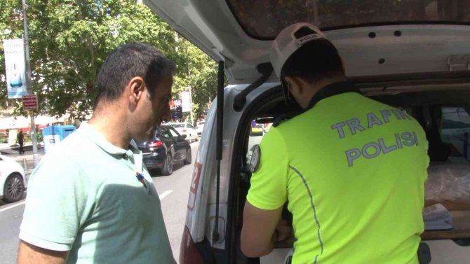 Kadıköy’de ‘Bahaneler’ Dron Denetimine Takıldı