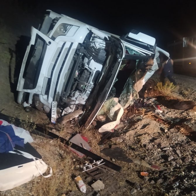 Bitlis’te Trafik Kazası: 1 Yaralı