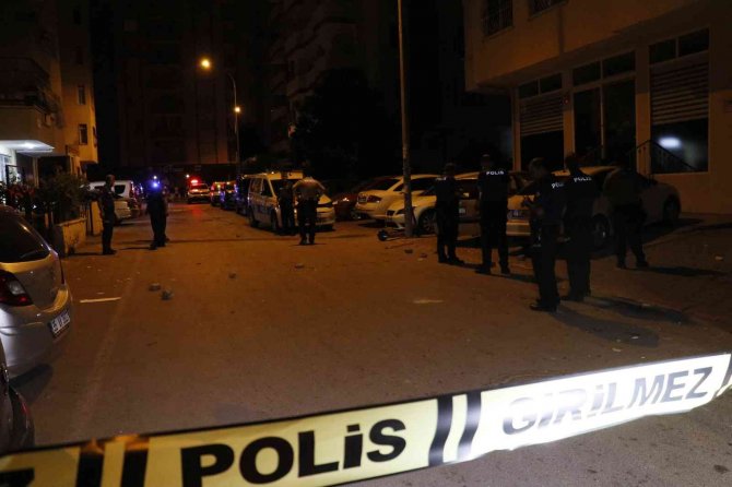 Adana’da Gece Yarısı Silahlı Kavga: 2 Yaralı