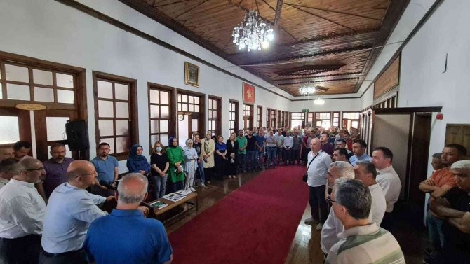 Başkan Özcan Belediye Personeli İle Bayramlaştı