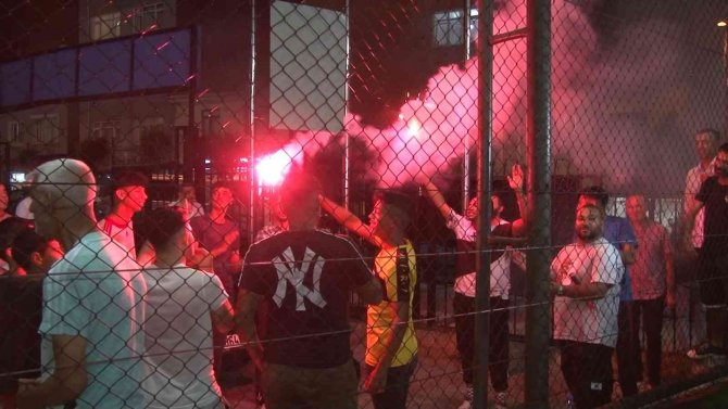 Şişli Kuştepe’de Mahalleli İle Polisler Futbol Turnuvası Yaptı