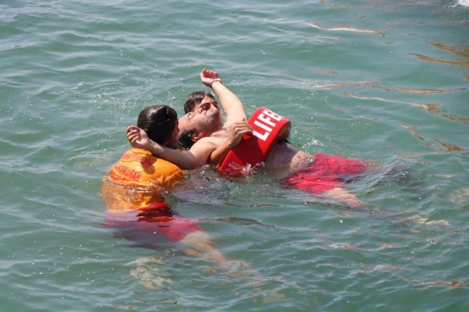 Karadeniz’deki Boğulmaların Nedenlerinden Rip Akıntısına Dikkat