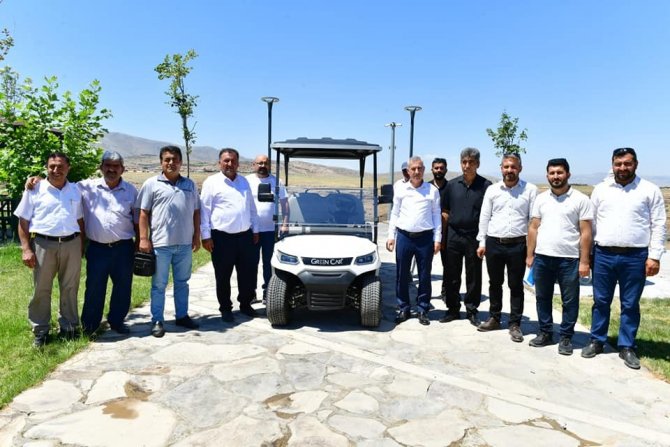 Başkan Çınar, Beylerderesi Şehir Parkı Seyir Terasını İnceledi