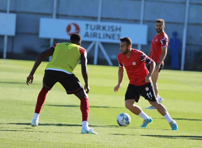 Sivasspor, İ̇stanbulspor Maçına Hazır