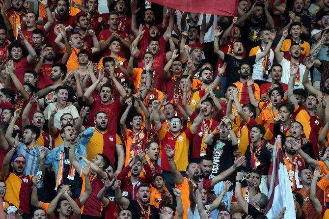 Spor Toto Süper Lig: Kasımpaşa: 1 - Galatasaray: 1 (Maç Devam Ediyor)