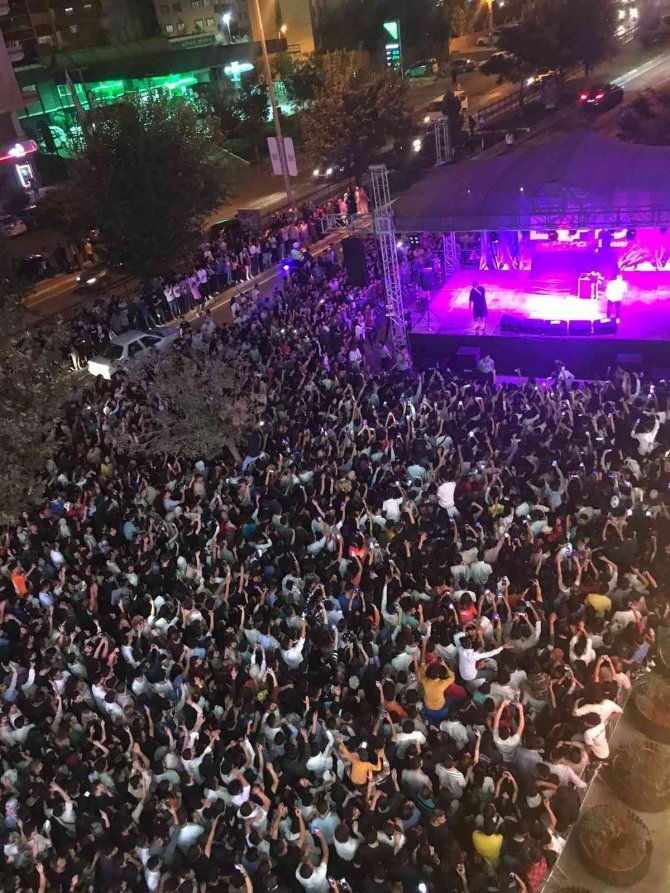 Mardian Mall Konser İle 2. Yıl Dönümünü Kutladı