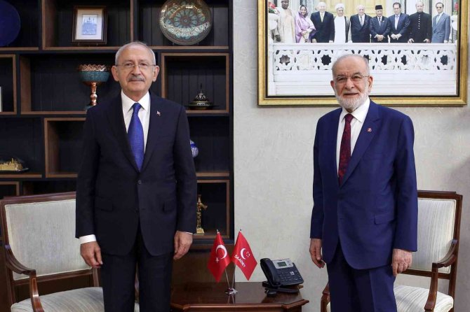 Chp Genel Başkanı Kılıçdaroğlu, Saadet Partisi Genel Başkanı Karamollaoğlu’nu Ziyaret Etti