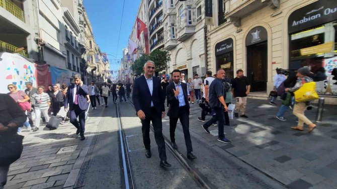 Beyoğlu Kültür Yolu Festivali Bakan Mehmet Nuri Ersoy’un Katılımı İle Başladı