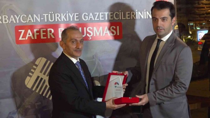 "Azerbaycan-türkiye Gazetecilerinin Zafer Buluşması"nda Gazetecilere ‘Karabağ Savaşı Fahri Ödülü’ Verildi