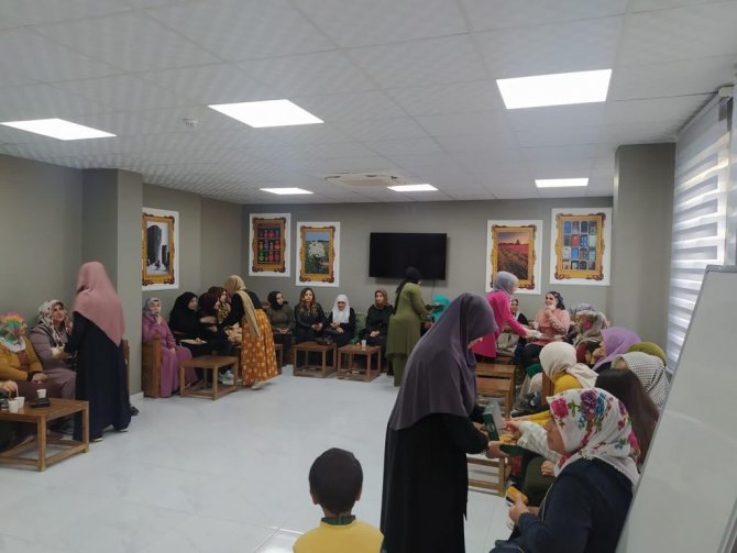 Bismil’de "Yuvalar Dağılmasın" Projesi İle Boşanmaların Önüne Geçilmesi Amaçlanıyor