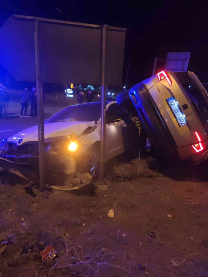 Bingöl’de Trafik Kazası: 4 Yaralı